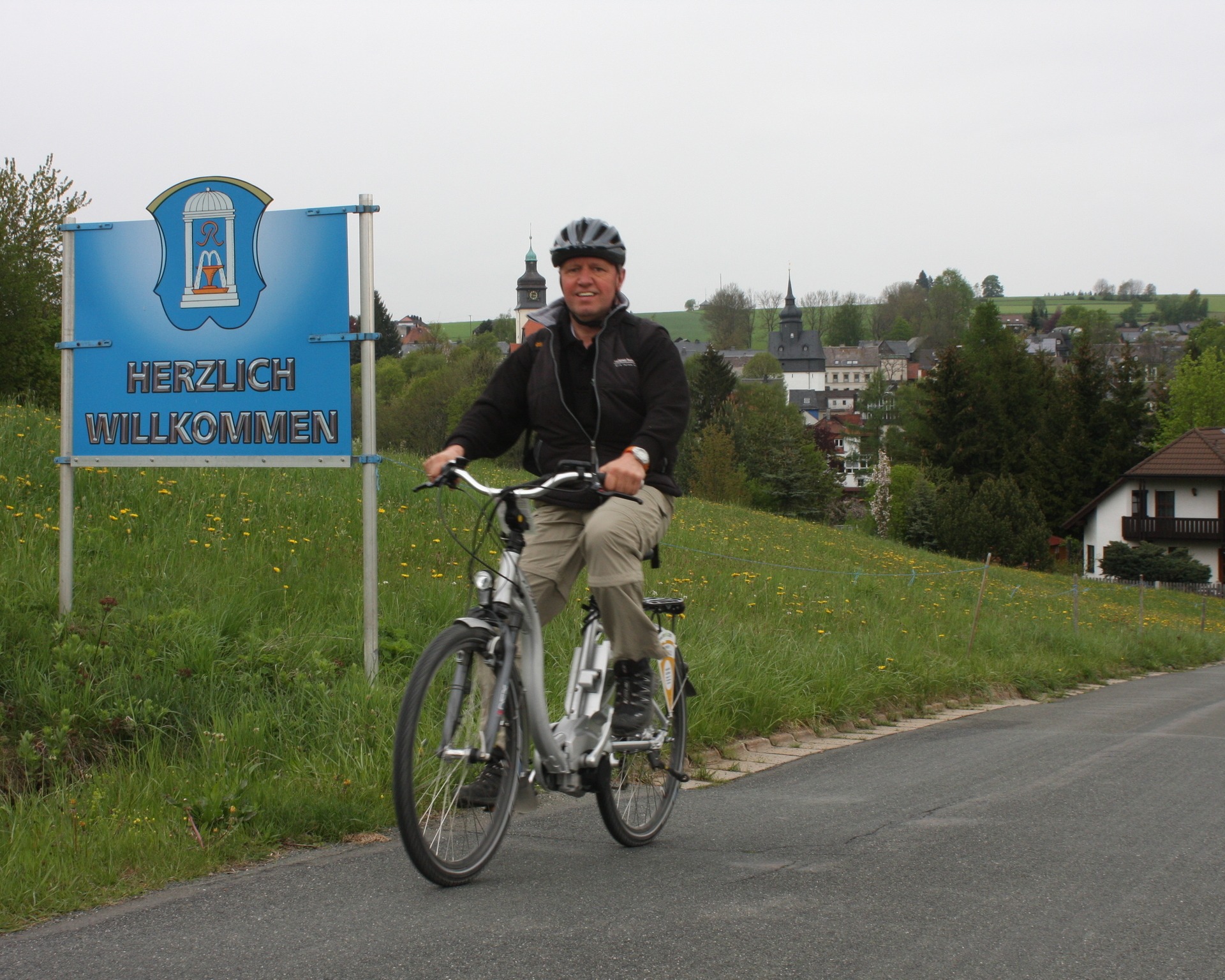 Hoteldirektor Josef H. Matheus gibt Ihnen vor Ort gerne persönliche Tourentipps 