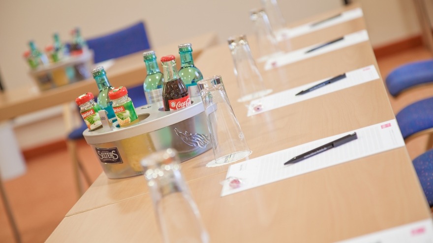 U-Form im Tagungshotel relexa hotel Bad Steben